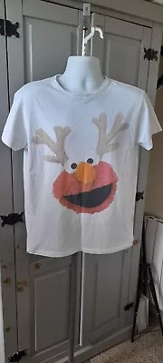 Buy Sesame Street T Shirt Size Medium  • 8.90£