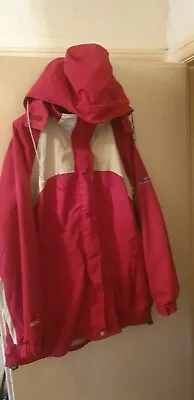 Buy Regatta Waterproof Jacket 14 Isotex 8000 PERFORMANCE  - Winter Jacket Red- Cream • 9.95£