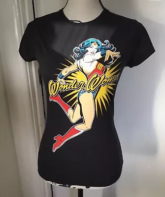 Buy Ladies (dc Comic Originals) Wonder Woman Tee Shirt Small • 15£