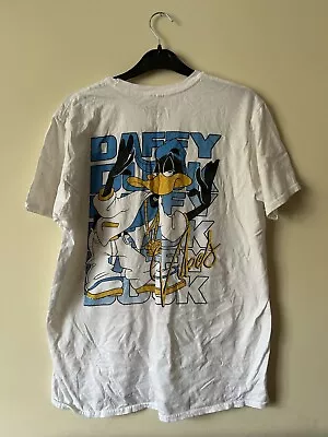 Buy Looney Tunes Back Print Daffy Duck White T-Shirt • 7£