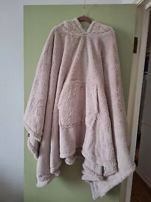 Buy M&S Teddy Fleece Hooded Wearable Blanket Adult Unisex In Excellent Condition  • 17£