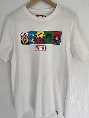 Buy Marvel Comics Men's T-shirt Size Medium • 8.99£