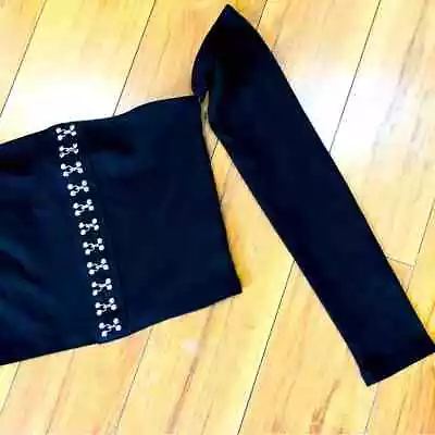 Buy Small Black Crop Top Half Shirt Metal Design Teen Preppy Goth Off Shoulder • 47.08£