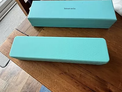 Buy Tiffany & Co Packaging Leather Necklace Box In Hard Box • 50£