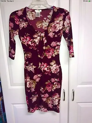 Buy EXC COND Floral Print Women’s Stretchy  XS  V-Neck Dress LA Gypsy Brand • 12.28£