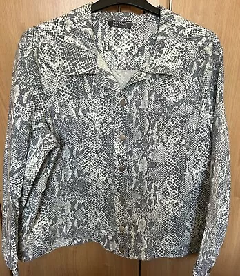 Buy Mr Max Jean Style Jacket.  Grey/White.  Size 3XL • 15£