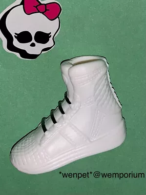 Buy Monster High Deuce Gorgon 1x Left White Hi Top Shoes Boots Mansters Games Night • 3.79£