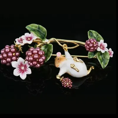 Buy Cute Enamel Costume Jewellery Field Mouse Brooch • 3.49£