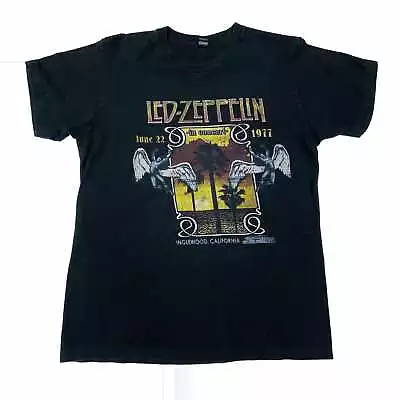 Buy Vintage  Led Zeppelin Graphic T-Shirt - Medium • 9£