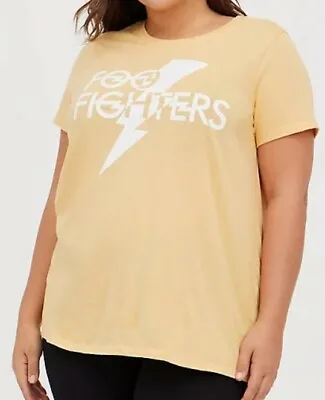 Buy NWT TORRID FOO FIGHTERS Yellow Classic Fit Short Sleeve Tee T-Shirt Sz 00 M L 10 • 7.55£