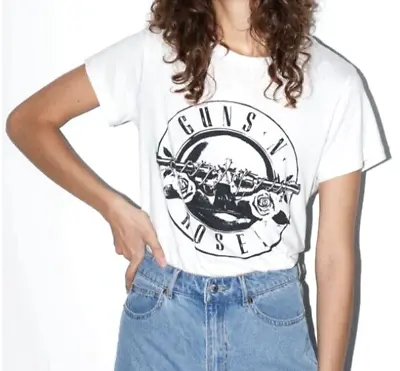 Buy NWT Gun And Roses Female Retro T-shirt  • 8.99£