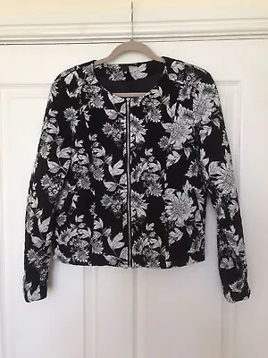 Buy Black & White Floral Lightly Quilted Jacket Size 14/16 H&M Free Postage • 6£