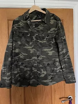 Buy New Look  Ladies Camouflage Jacket Size 14 • 15£