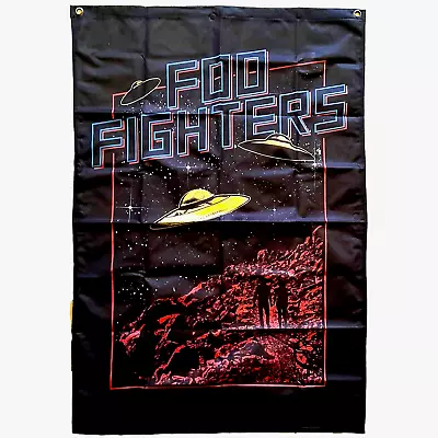 Buy FOO FIGHTERS Ex-tour Textile Poster / Flag • 17.99£