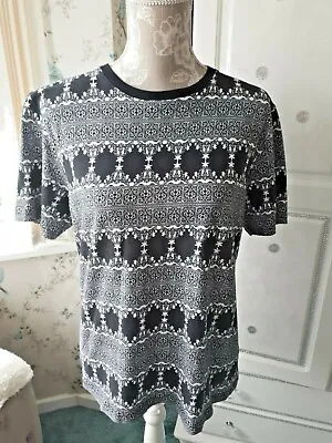 Buy Ladies DR Martens Airwair Top Short Sleeved T-shirt Size Medium  • 9.99£