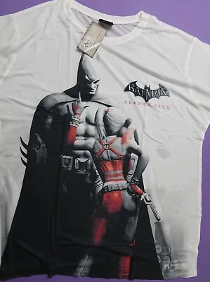Buy Official DC BATMAN Dark Knight ARKHAM CITY Unisex T-Shirt STOCK CLEARANCE • 5.99£