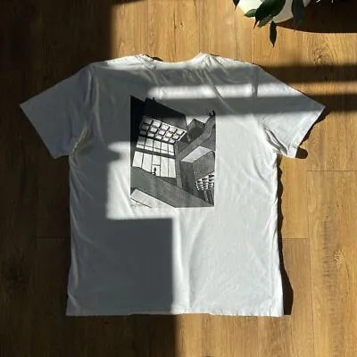 Buy White Stingray Reimagined T-shirt Size XXL Slim • 20£