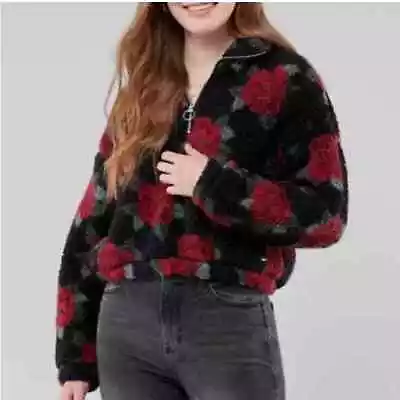 Buy Hollister Sherpa Teddy Pullover With Red Roses • 23.62£