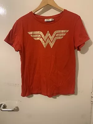 Buy Wonder Woman Logo Woman's Red Cotton Fitted T-Shirt Short Sleeve - DC Licensed • 10£