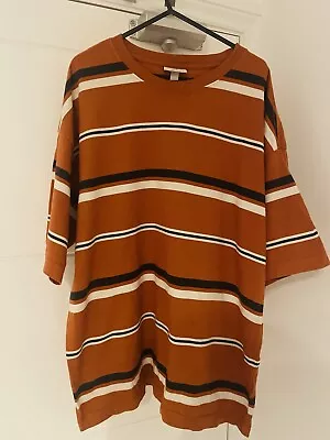 Buy Orange H&M Striped Medium Oversized T Shirt • 10.59£