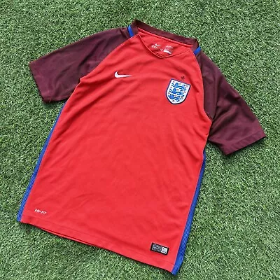 Buy Nike England Football Shirt T-shirt Soccer Jersey Boys XL Euros Red Sports Gym  • 17.85£