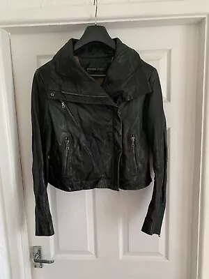 Buy Ladies Leather Jacket Size Medium  • 37.50£