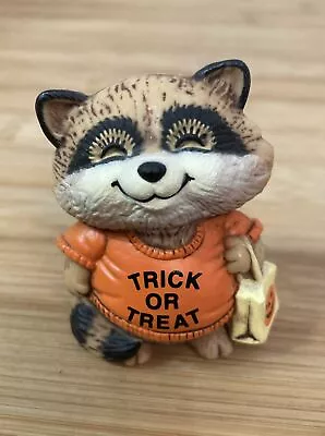 Buy Hallmark Shirt Tales Trick Or Treat Raccoon Merry Miniature I'm So Sweet 1983 • 9.64£