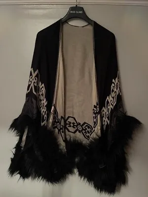 Buy RIVER ISLAND Womens Cape/overcoat. One Size. Fur Trim. Black & Cream • 10£