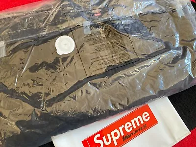 Buy Supreme/Dickies Quilted Work Jacket - XL - Fall/Winter 2021 - Logo Box Sticker • 250£