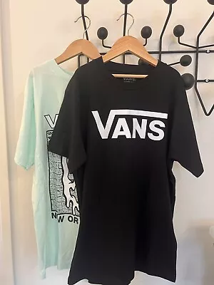 Buy 2 X Vans Unisex Men’s Womens Small T-shirt Black Bnwt New  • 16£