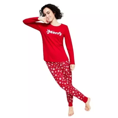 Buy Family Pajamas Women's Medium Flannel Snowflake Set Red Merry Christmas  • 17.10£