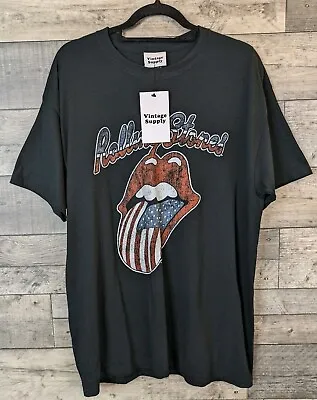 Buy The Rolling Stones Vintage Supply Mens Size Medium Graphic Tee Lips Rock N Roll • 22.99£