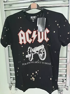 Buy Free Authority T-Shirt, AC/DC With Cannon Picture On Front, Black. • 9£