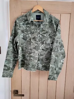 Buy Camouflage Canvas Long Sleeve Jacket • 10£