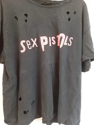 Buy Sex Pistols Black Tee • 15£