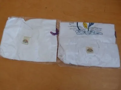 Buy 2 X Children's White T-Shirts Short Sleeve Dragonfly & Stingray Design Size S-90 • 12£