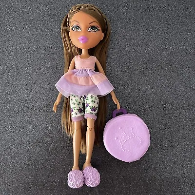 Buy Bratz Sleepover Party - Yasmin Doll. Purple Pyjamas & Slumber Accessories! 2015 • 34.99£