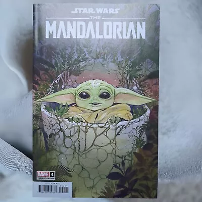 Buy Star Wars: The Mandalorian #4 Momoko Variant 2022 • 3.16£