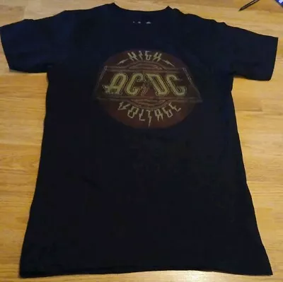 Buy AC/DC Medium Adults High Voltage T-shirt. • 3£