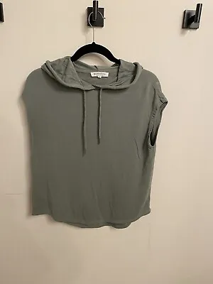 Buy Woman's Workshop Size Small Olive Sleeveless Tee Shirt Hoodie • 7.72£