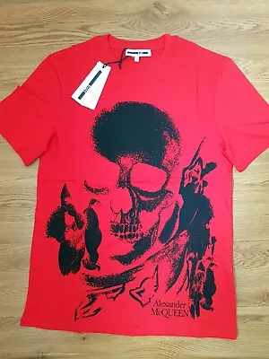 Buy MCQ Alexander McQueen Skull Print Red T-Shirt, Brand New And Tagged. • 75£