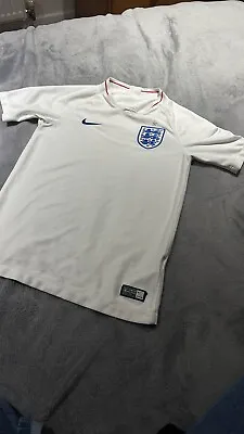 Buy England Football T Shirt Kids • 8£