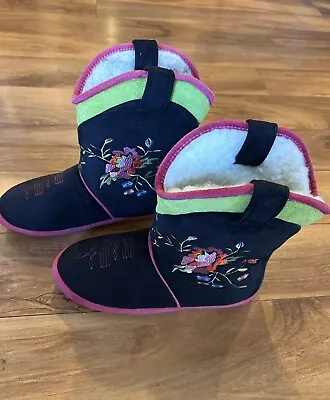 Buy CICCIABELLA Women's Cowgirl Slippers Sz Large 9-9.5 Black, Pink, Green, Flowered • 26.46£