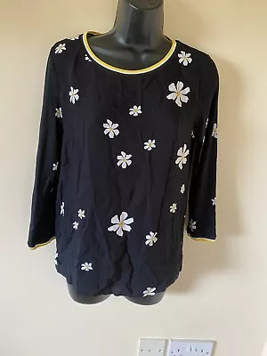 Buy Black Daisy Design Top Size S By One Love Street • 5£