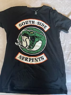 Buy Newlook New Look Black T-Shirt Riverdale South Side Serpents Size 10 New • 2£