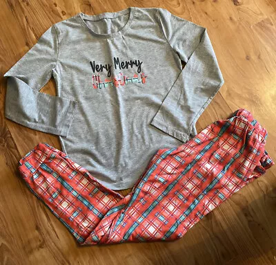 Buy Girls Age 9-11 Years Red & Grey Very Merry Christmas Pyjamas In The Style Used  • 5.95£