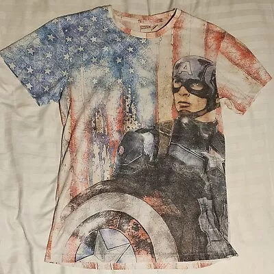 Buy Marvel Captain America T Shirt - Small Mens • 14.99£