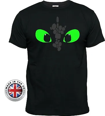 Buy HOW TO TRAIN YOUR DRAGON Inspired Toothless Nightfury Eyes Black Printed T-shirt • 14.99£