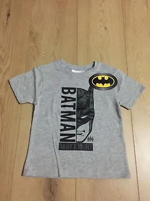 Buy BNWT Boys Grey Primark Batman T-shirt Age 5-6 Years • 6.99£