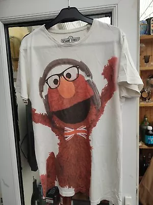 Buy Sesame Street Mens T-shirt Size Medium • 5.99£